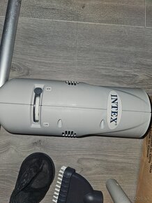 Nabíjateľný vysávač na vírivku Intex - 6