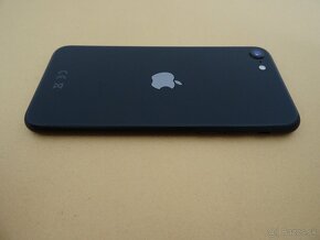 iPhone SE 2020 64GB - ZÁRUKA 1 ROK - DOBRÝ STAV - 6