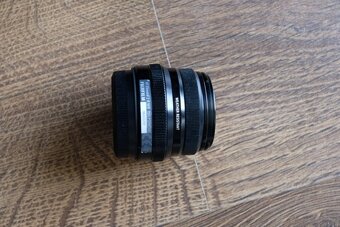 Fujifilm Fujinon XF 35mm f/2 R WR - 6