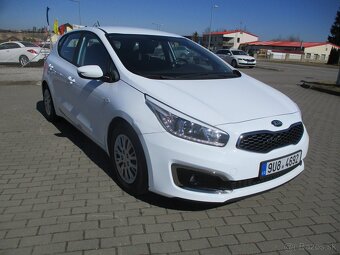 KIA CEED 1,4CRDi 66kW Comfort CZ auto 11/2018 DPH - 6