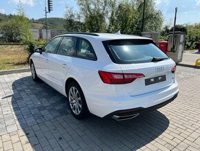 Audi A4 Avant Qattro 40 Business - 6