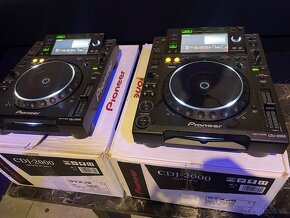 Predám Pioneer CDJ 2000 - 6