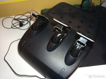 Logitech G29 s riadiacou pákou - 6