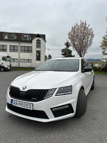 Škoda Octavia  2.0 TDI RS DSG - 6