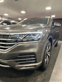 Volkswagen Touareg 3.0 TDI V6 DPH tazne Masaze nocne videnie - 6