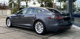 Tesla model S 75D - 6