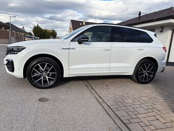 Volkswagen Touareg 3.0 V6 TDI R-Line 4Motion BLACK OPTIK - 6