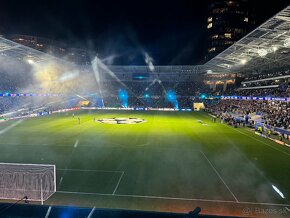 ŠK SLOVAN BRATISLAVA - DINAMO ZÁHREB , AC MILÁNO , STUTTGART - 6