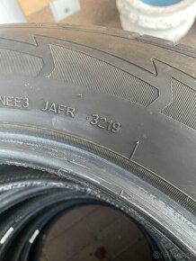 215/65 r17 goodyear - 6