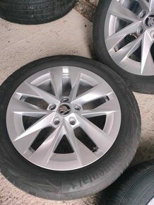 4ks alu disky orig. Škoda 5x112 R17 pneu 205/55 R17 7mm - 6