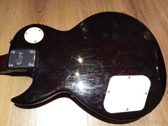 Elektrická gitara cort - 6