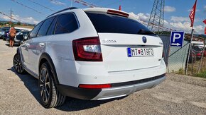 Škoda Octavia Combi 2.0 TDI 184k Scout DSG 4x4 WEBASTO  LED - 6