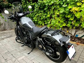 Honda Rebel 1100 - 6