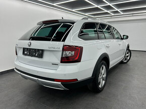 Škoda Octavia Combi 2.0 TDI 184k Scout DSG 4x4 - 6