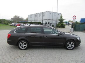 Škoda Superb Combi - 6