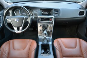 Volvo V60 2.40D AWD TopStav, 4x4, automat, koža - 6