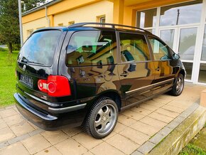 Volkswagen Sharan 2.8 v6 benzín 4 motion - 6