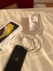 iPhone SE 2020 128 GB Black - 6