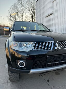 MITSUBISHI L200 2.5DI-D 131kw 4WD - 6