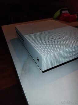 Xbox one s 1 Tb - 6