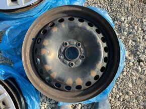 Plechové disky plechy Ford R16 6,5J + puklice original FORD - 6