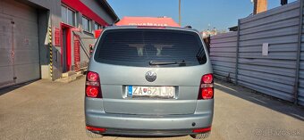 Volkswagen Touran 2.0 TDI DSG 7-miestné bez DPF - 6