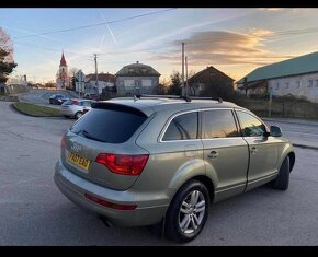 Rozpredám na náhradné diely audi q7 4l - 6