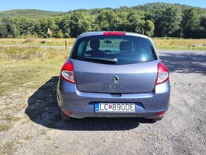 RENAULT CLIO III 1.2 - 6