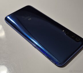 Xiaomi MI 9 Ocean Blue - 6 GB RAM / 128 GB ROM - 6