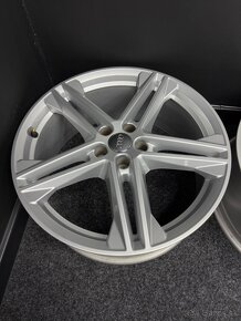 Alu AUDI Q5 5x112 20” 80A601025N - 6