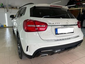 Mercedes-Benz GLA 200 d A/T - 6