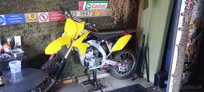 Ponúkam crossu Suzuki 2015 FMF výfuk vstrek 250ka - 6