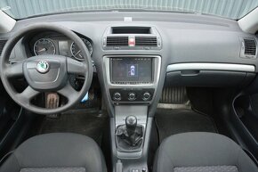 Škoda Octavia 1.6 Benzin, SR. voz - 6