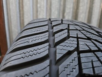 2 ks zimné pneu Hankook Winter ICept - 215/60 r17 96H - 6