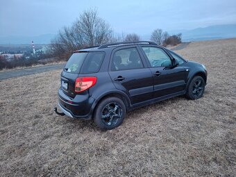 Suzuki sx4 4x4 1.6 benzín - 6