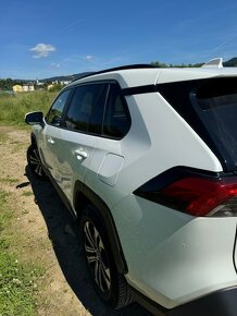 Toyota RAV4 AWD 4X4 rok vyroby 3/2020 Hybrid - 6