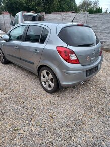 Rozpredám Opel Corsa D 1.2 63kw A12XER 2012 - 6