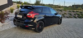 Ford Focus 2.0 ST - 6