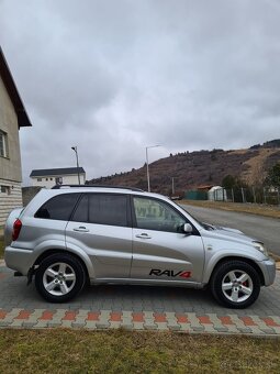 Toyota Rav4 2.0 D-4D - 6