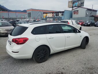 Opel Astra Sport Tourer ST 1.7 CDTI ECOTEC 125k Cosmo - 6