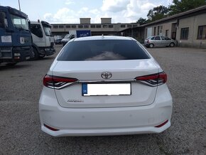 2022_TOYOTA Corolla 1.5 benzín_13.250€ netto_ZÁRUKA_ - 6