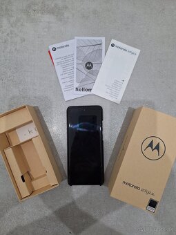 Motorola Edge Neo 40 - 6