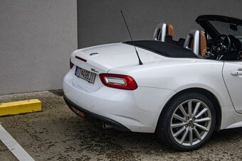 Fiat 124 Spider Lusso 1.4 Turbo MultiAir - 6