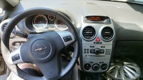 Opel Corsa 1.2 benzín 2012 - 6