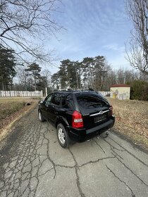 Predám Hyundai Tucson 4x4 2.0 crdi - 6