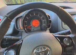 Toyota Aygo 1.0 VVT-i x - 6