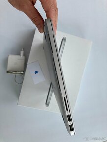 MacBook Pro 13" Retina  2015  i5 2,6GHZ / RAM 8GB/ SSD 128GB - 6