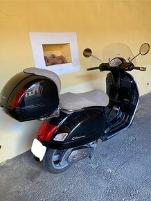 Piaggio Vespa GTS 250 I.E. - 6