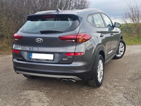 Hyundai Tucson 1.6 CRDi Automat 4WD - 6