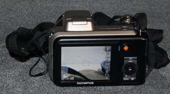 Olympus SP-600UZ Titanium Silver - 6